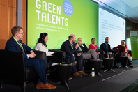 Panel discussion | How to create a Smart Green Planet? Sustainable science between policy-makers, societal stakeholders and the corporate sector in the digital age